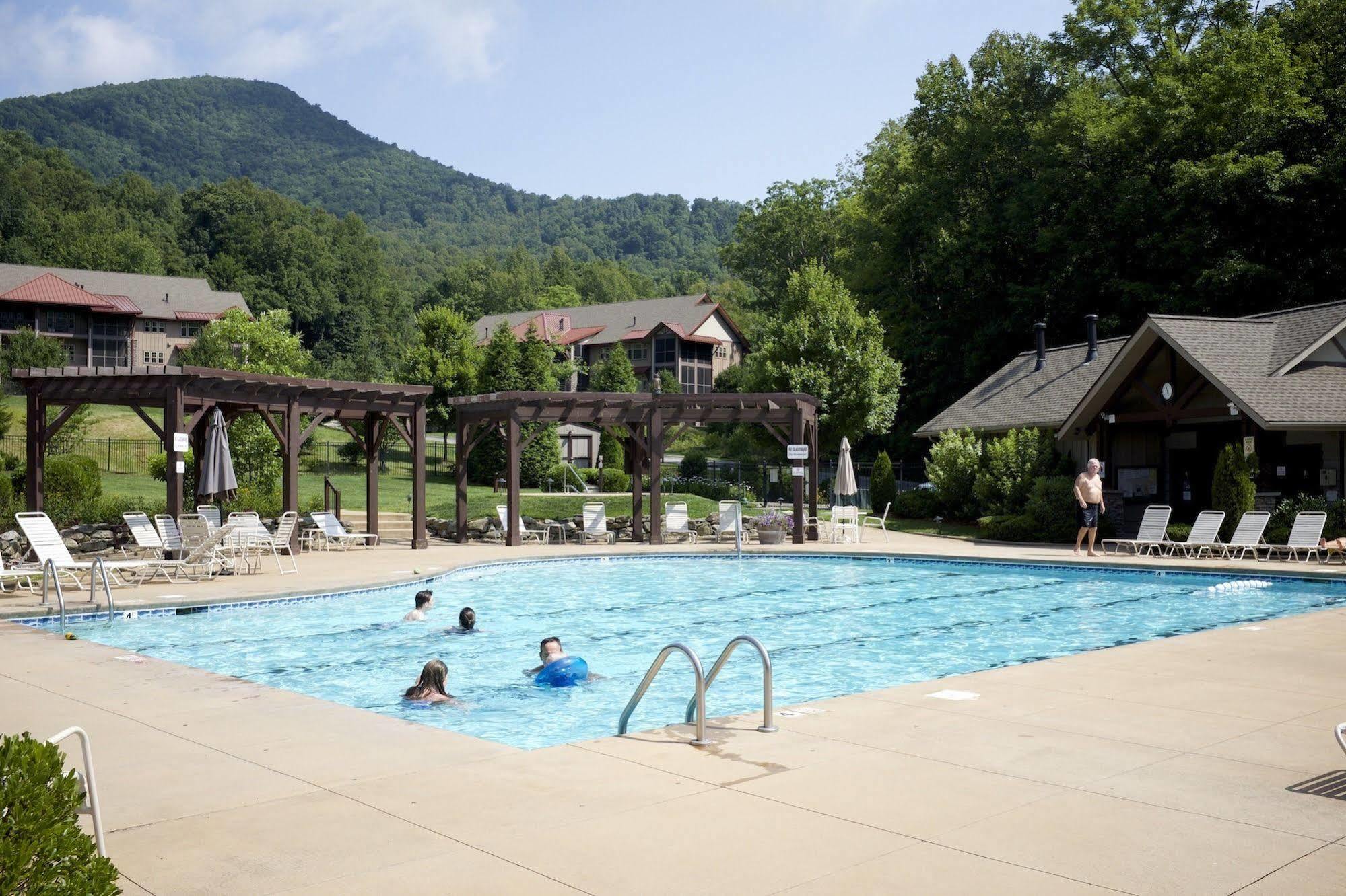 Peppertree Maggie Valley Aparthotel Exterior foto